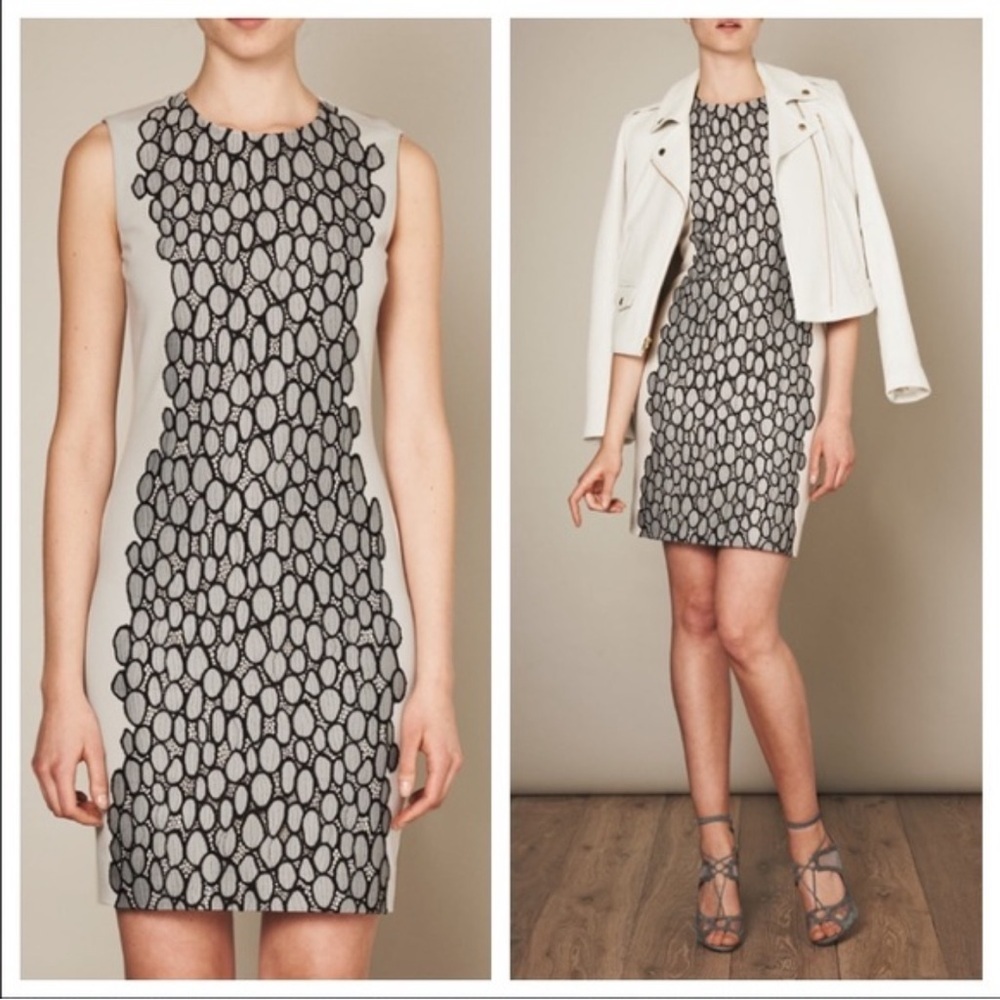 Diane Von Furstenberg Tilda knit sheath dress with black lace applique Size 10